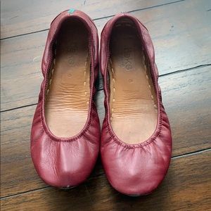 Dark Red Tieks, used condition size 8